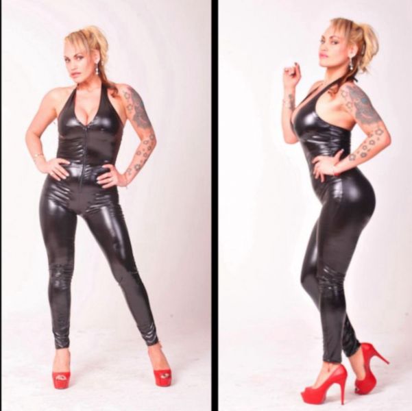 Ver más sobre Lencería erótica CATSUIT VINILO, Argentina