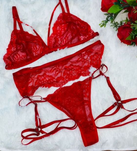 SET 3 PIEZAS ENCAJE BRALETTE + LIGAS+LESS (ROJO) | Lencería erótica | Lencería fina